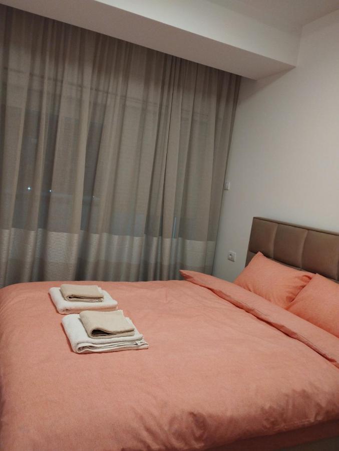 South Side Apartment Podgorica Esterno foto