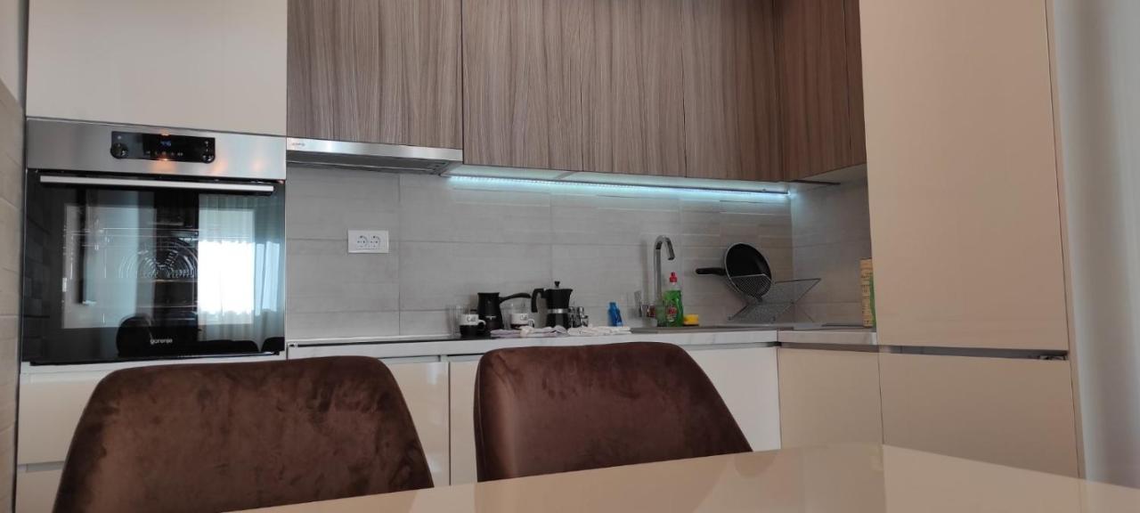 South Side Apartment Podgorica Esterno foto